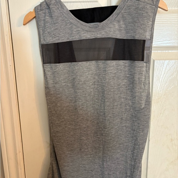 Nike Tops - Nike Gray Dri-FIT Tank Top women’s size medium